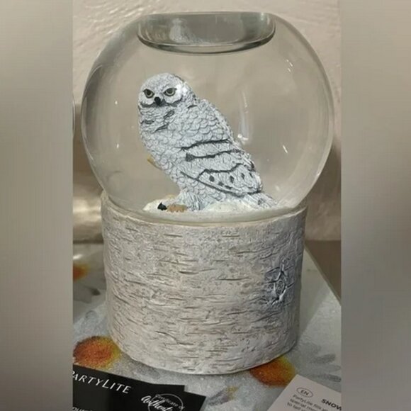 PartyLite Owl Snow Globe NWT - Picture 1 of 2